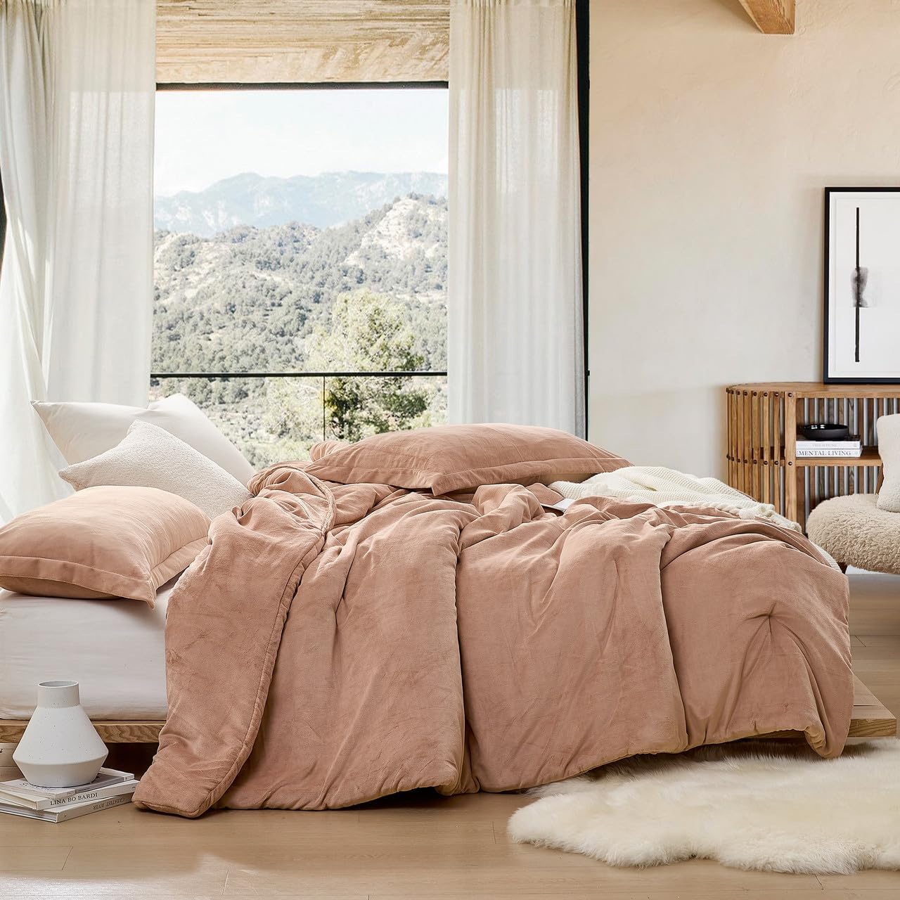 R.E.M.™ Extra Plush Comforter Set
