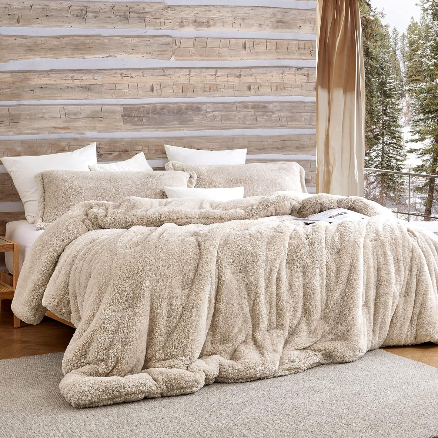 R.E.M.™ Extra Plush Comforter Set